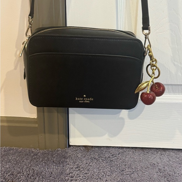 kate spade Handbags - Kate Spade Black Camera  Bag